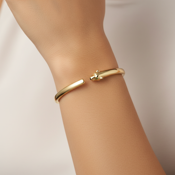 18K Panthère De Bracelet Graceful Strength