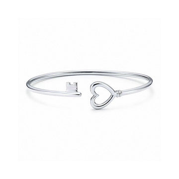 Roostick Heart Key Wire Bracelet