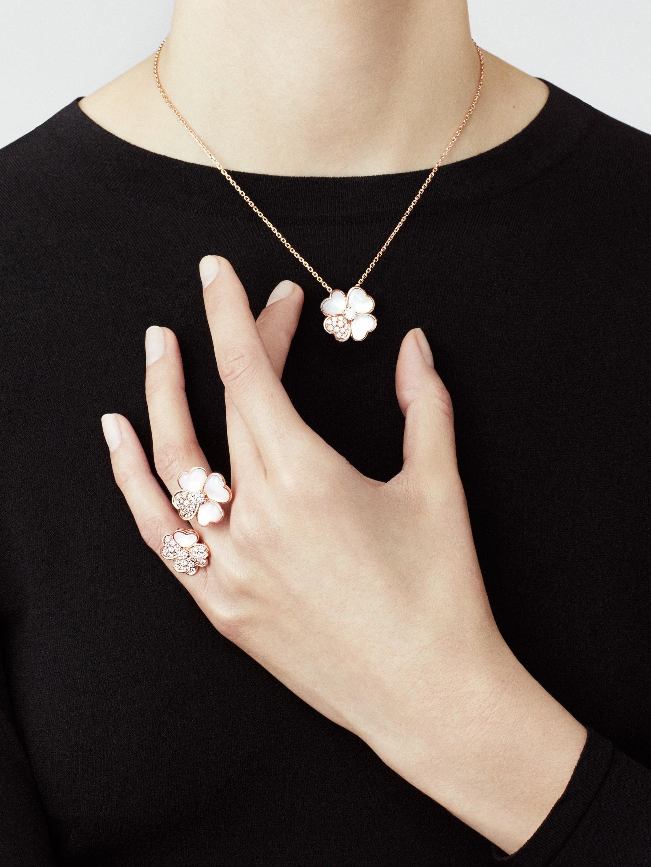 Roostick Cosmos Clip Pendant Necklace
