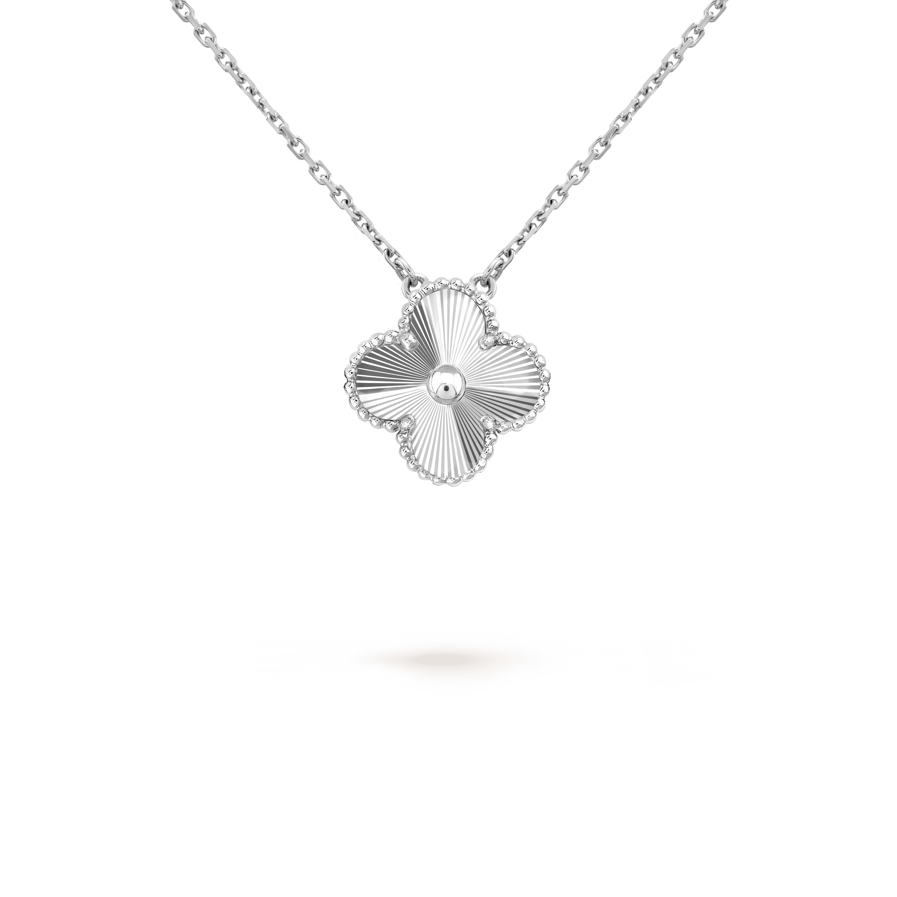 Roostick Vintage Alhambra Pendant Clover Necklace