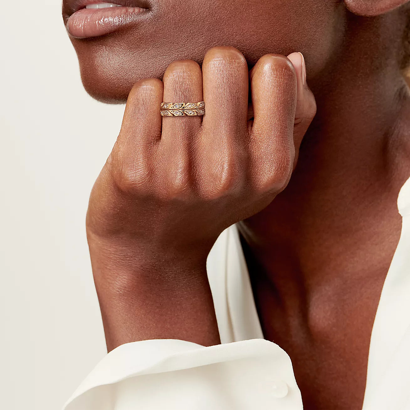 Roostick Yellow Gold Victoria Vine Ring