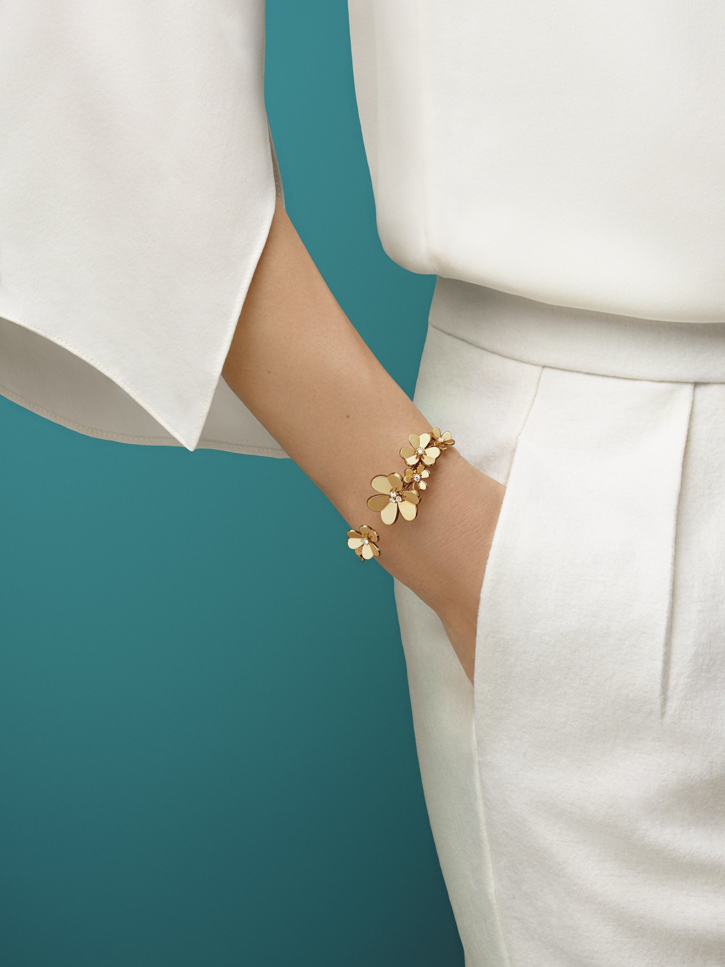Roostick Frivole Seven Flowers Bracelet