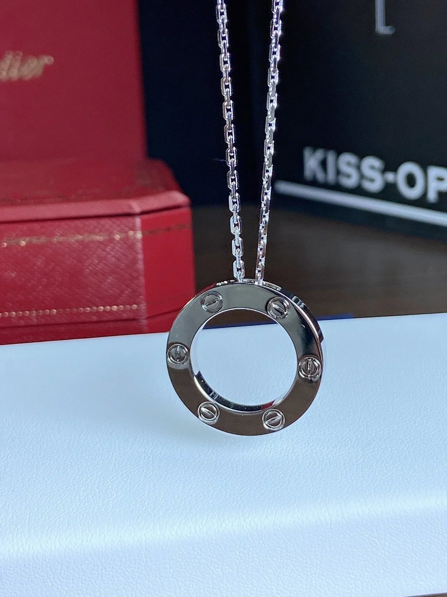 Roostick Love Necklace 16mm