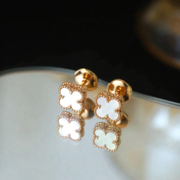 Roostick Clover Mini Pink Gold Mop Earrings