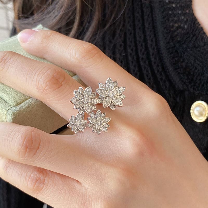 Roostick Lotus Four Flowers Ring