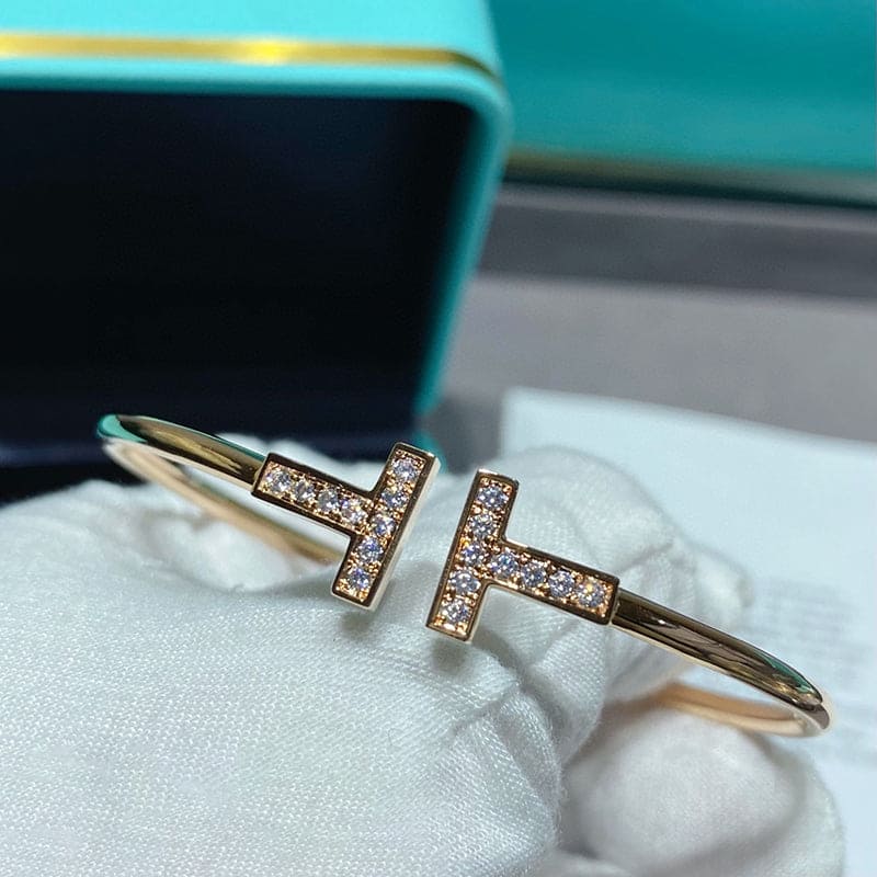 Roostick T Plain Diamond Wire Bracelet