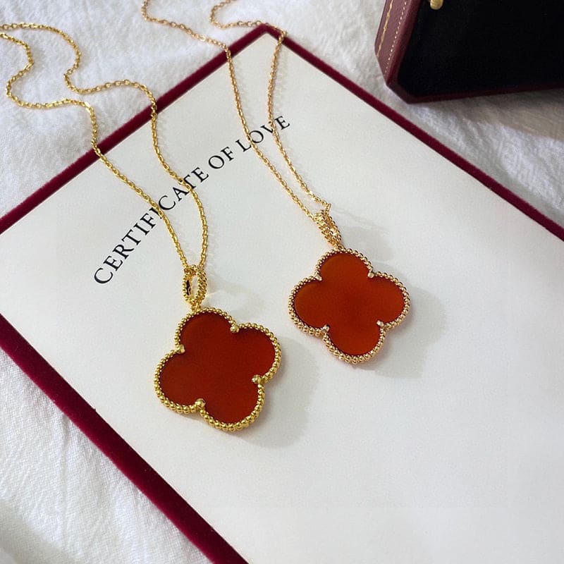 Roostick Magic Alhambra One Motifs Carnelian Clover Necklace