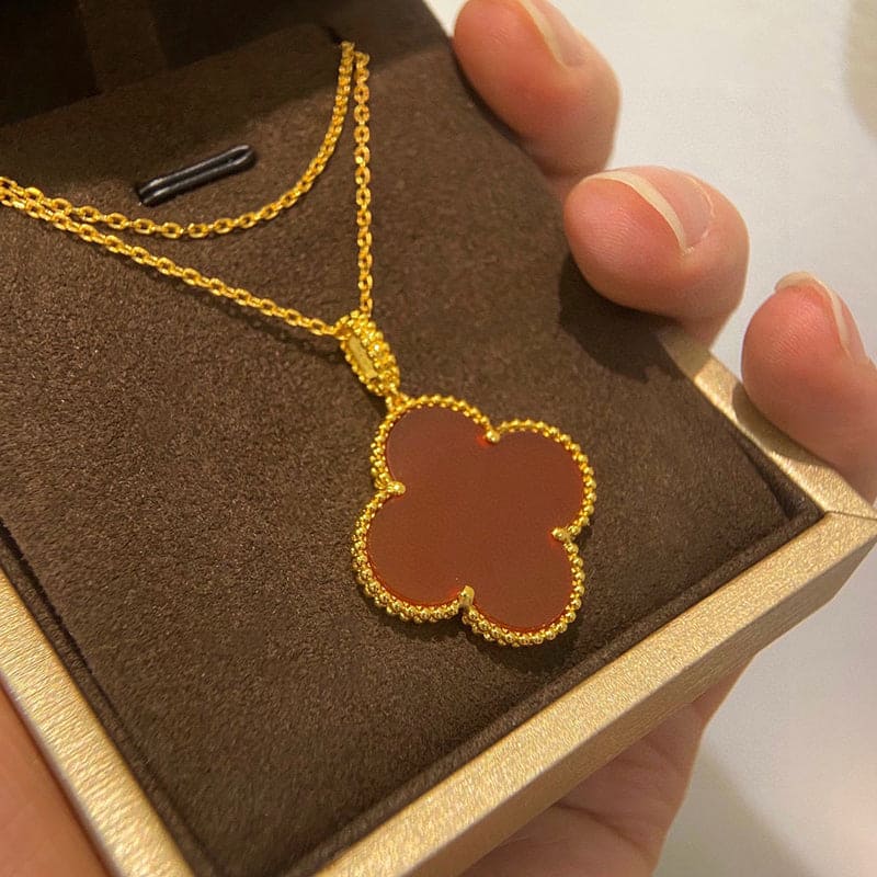 Roostick Magic Alhambra One Motifs Carnelian Clover Necklace