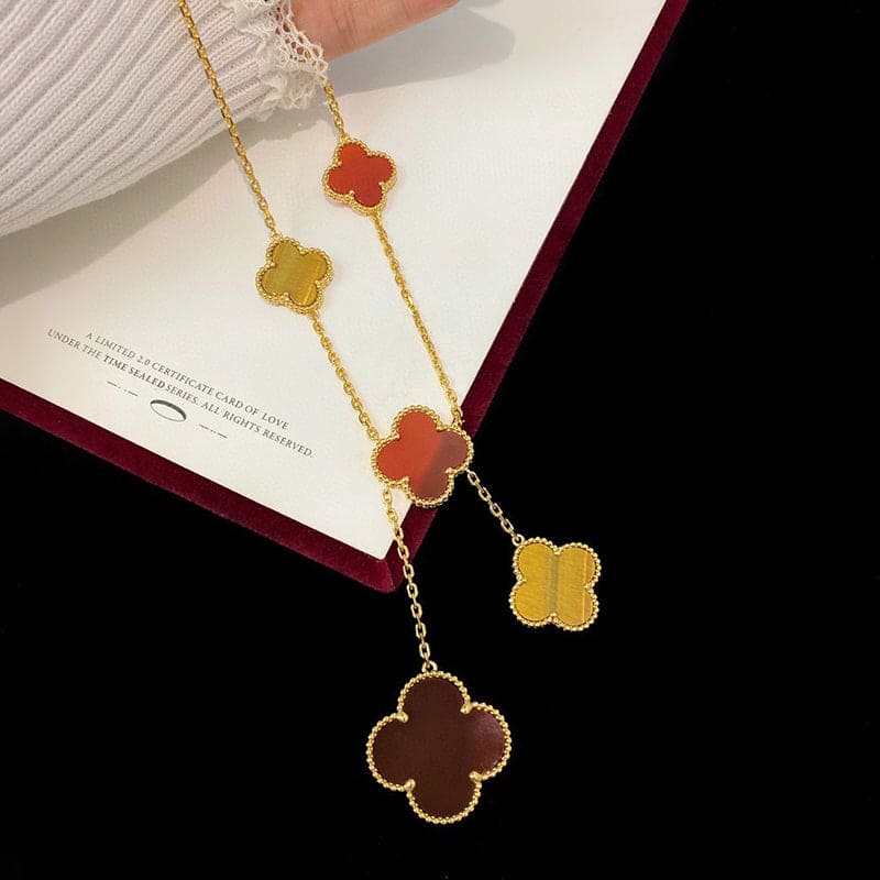 Roostick Magic Alhambra Six Motifs Carnelian Clover Necklace