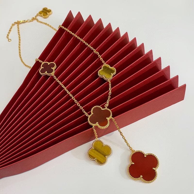 Roostick Magic Alhambra Six Motifs Carnelian Clover Necklace