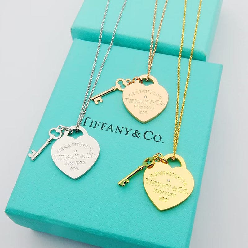 Roostick 18K Return to T Heart & Key Necklace
