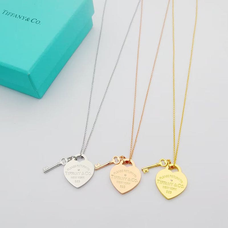 Roostick 18K Return to T Heart & Key Necklace