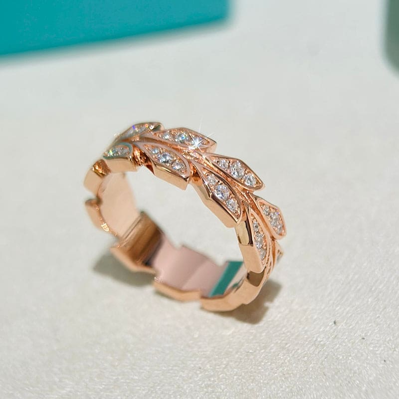 Roostick Victoria Vine Band Diamond Ring
