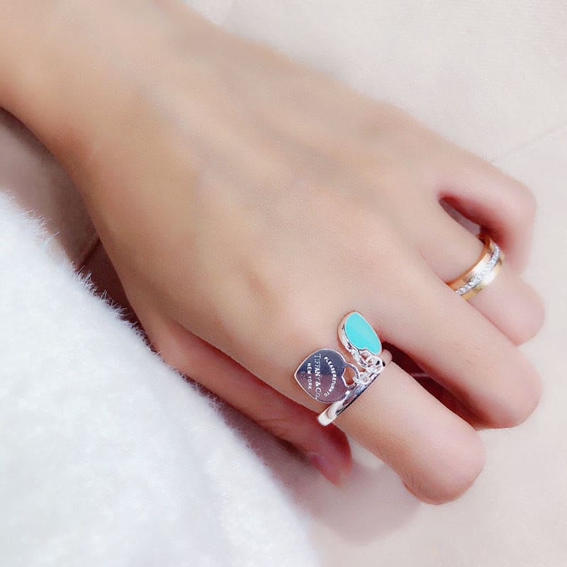 Roostick T Round & Heart Tag Ring