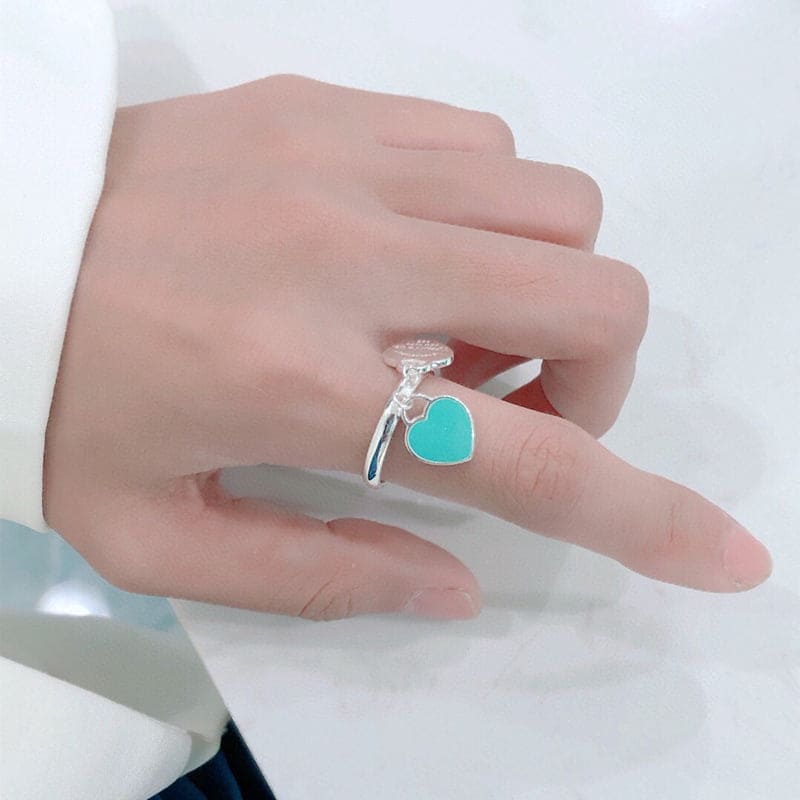 Roostick T Round & Heart Tag Ring