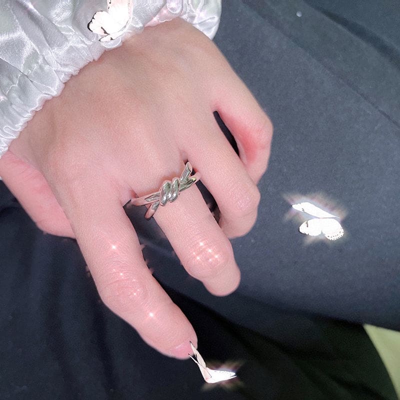 Roostick Knot Double Row Ring