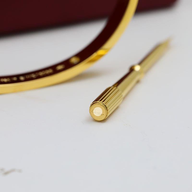 Roostick 4 Diamonds Love Bracelet