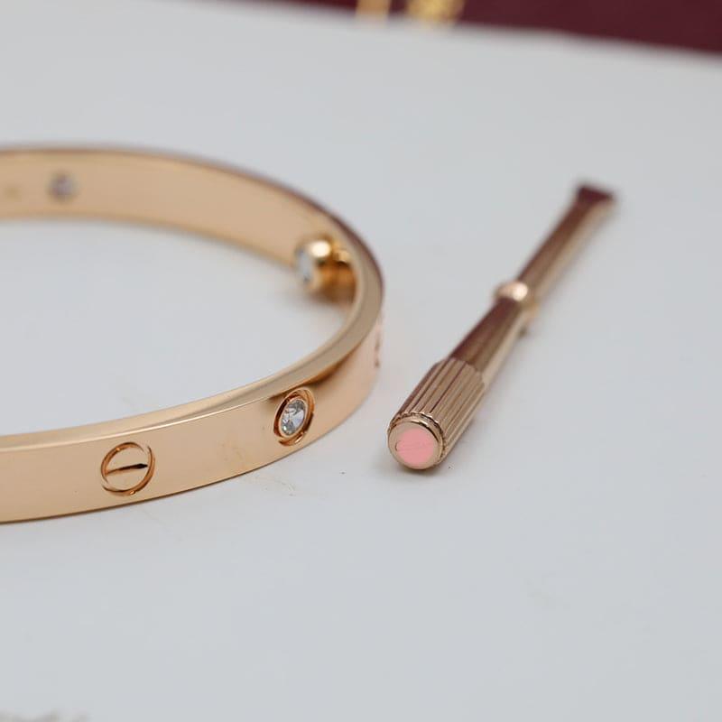 Roostick 4 Diamonds Love Bracelet