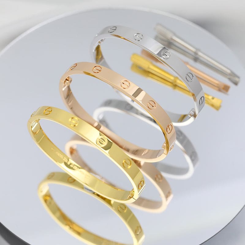 Roostick Classic Love Bracelet