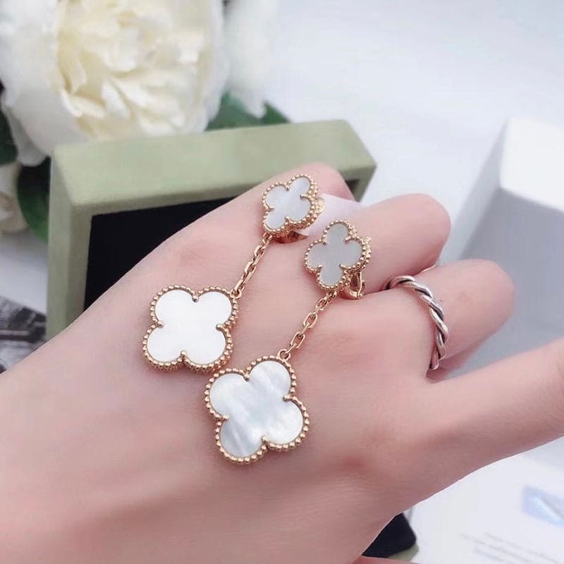 Roostick Magic Alhambra Earclips Earrings
