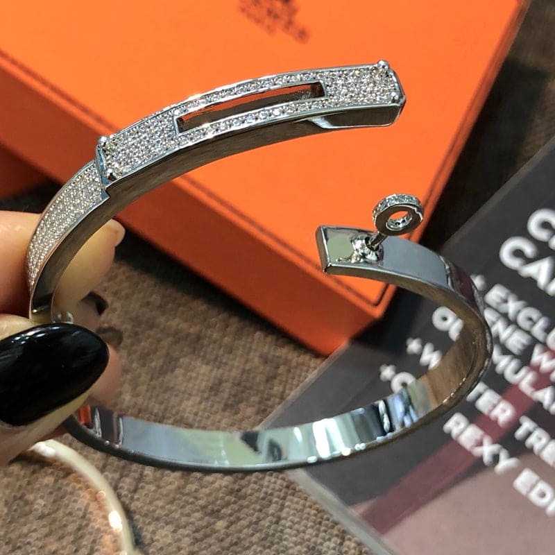 Roostick Kelly Diamonds H Bracelet