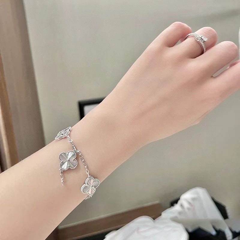 Roostick Vintage Alhambra Five Motifs Clover Bracelet