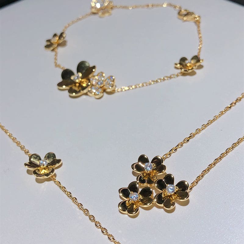 Roostick 5 Flowers Frivole Diamonds Clover Bracelet