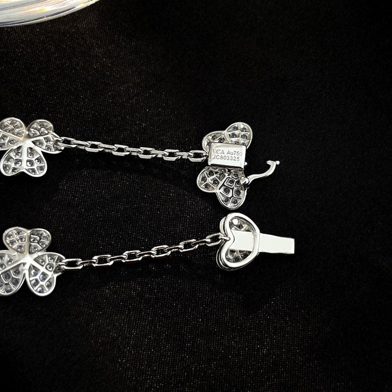 Roostick Frivole 5 Flowers Diamonds Clover Bracelet