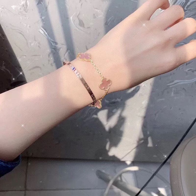 Roostick Vintage Alhambra Five Motifs Pink Opal Bracelet