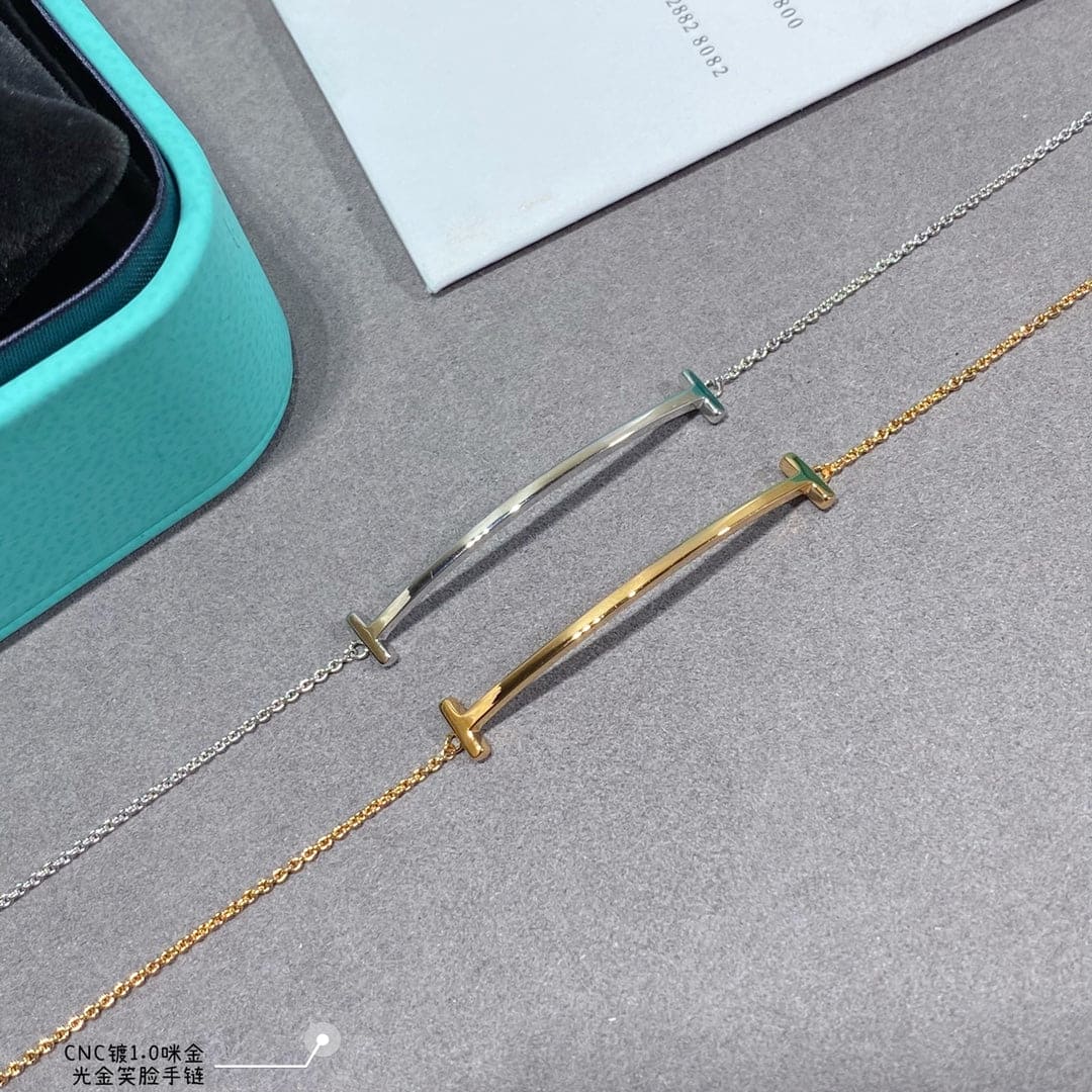 Roostick T Smile Bracelet