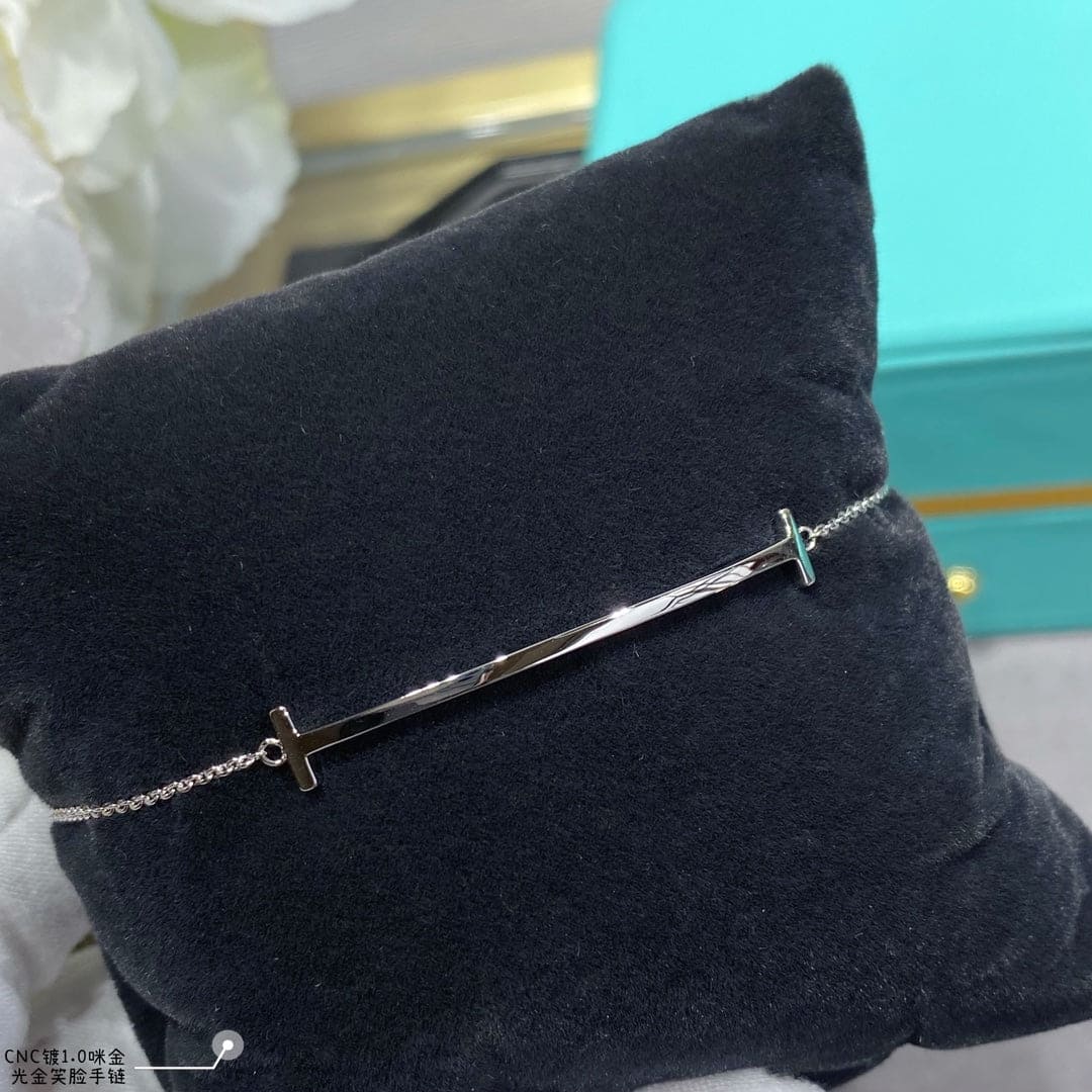 Roostick T Smile Bracelet