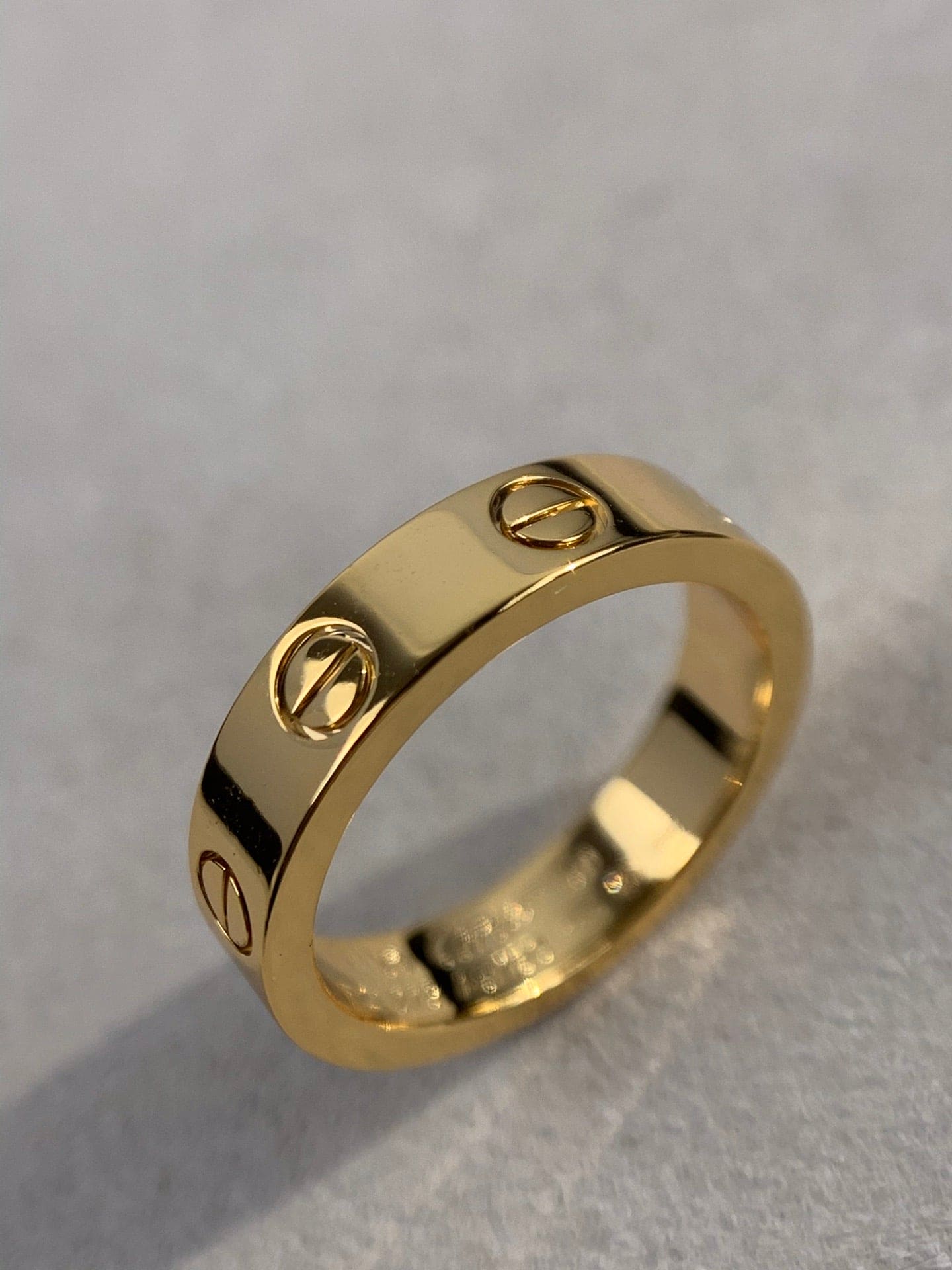 Roostick Mini Love Wedding 4mm Ring