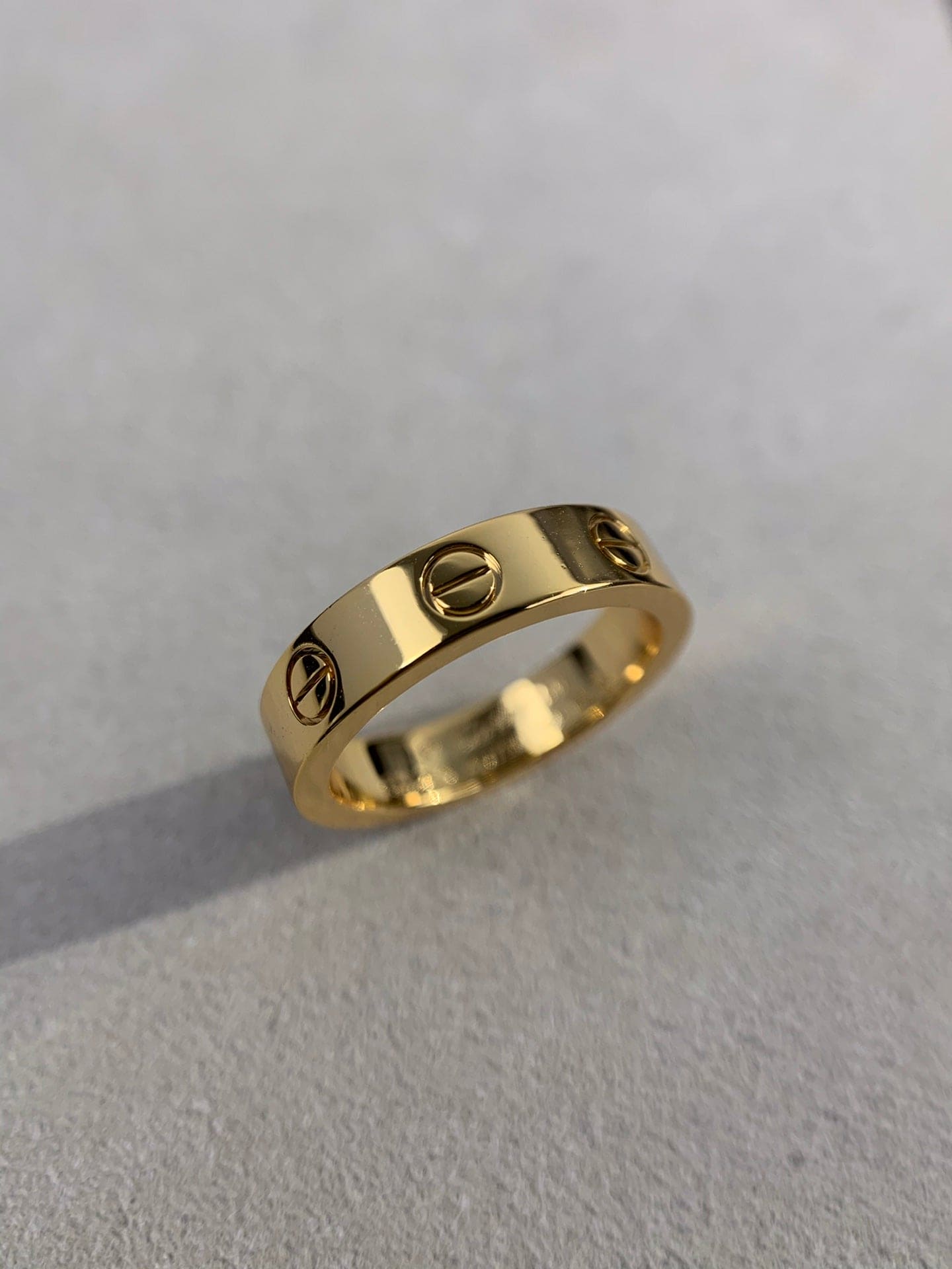 Roostick Mini Love Wedding 4mm Ring