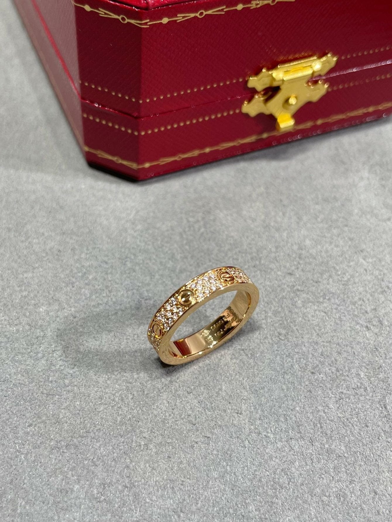 Roostick Steel Love Diamond-Paved 3mm Ring