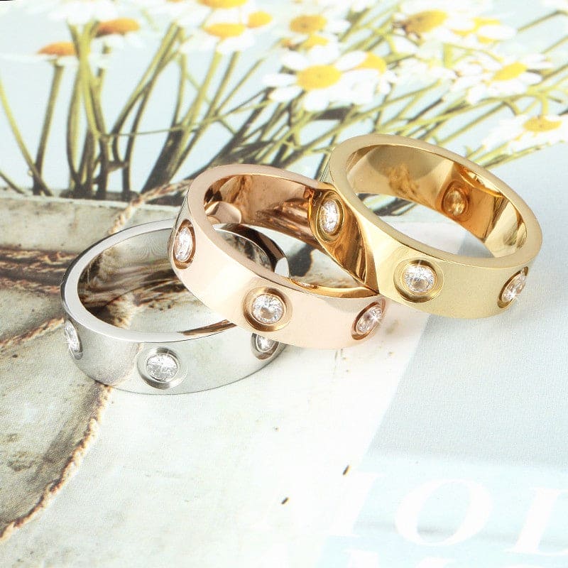 Roostick Love Wedding Eight Diamonds Ring