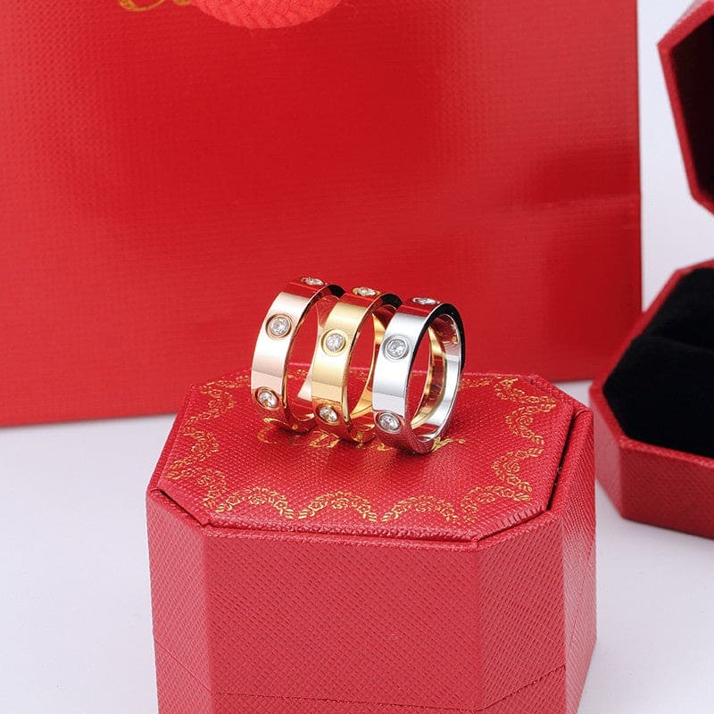 Roostick Love Wedding Eight Diamonds Ring