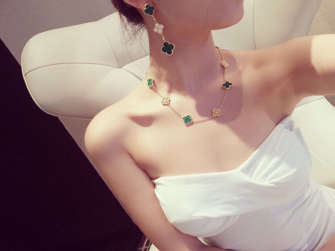 Roostick Vintage Alhambra Malachite Diamonds 10 Motifs Necklace