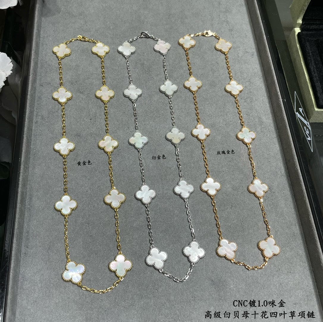 Roostick Vintage Alhambra Pearl 10 Motifs Necklace