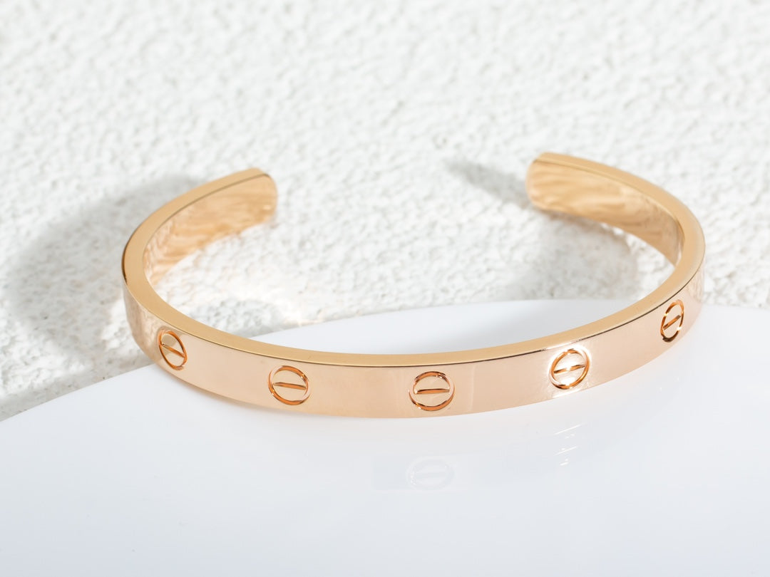 Roostick 18K  Open cuff Love Bracelet