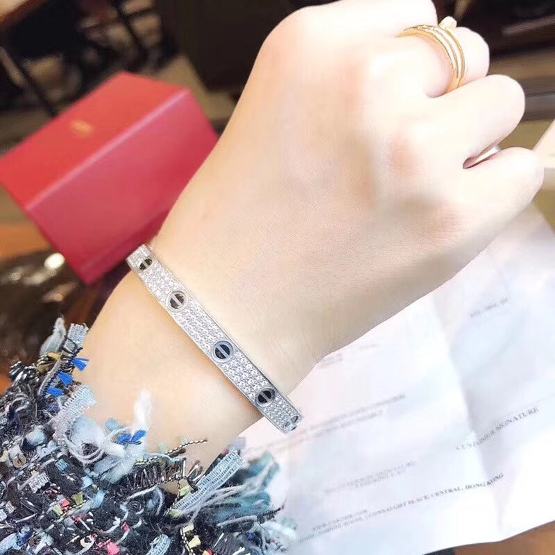 Roostick Diamond-paved Ceramic Love Bracelet