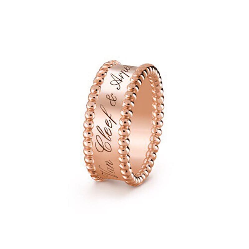 18K Perlée Signature Ring