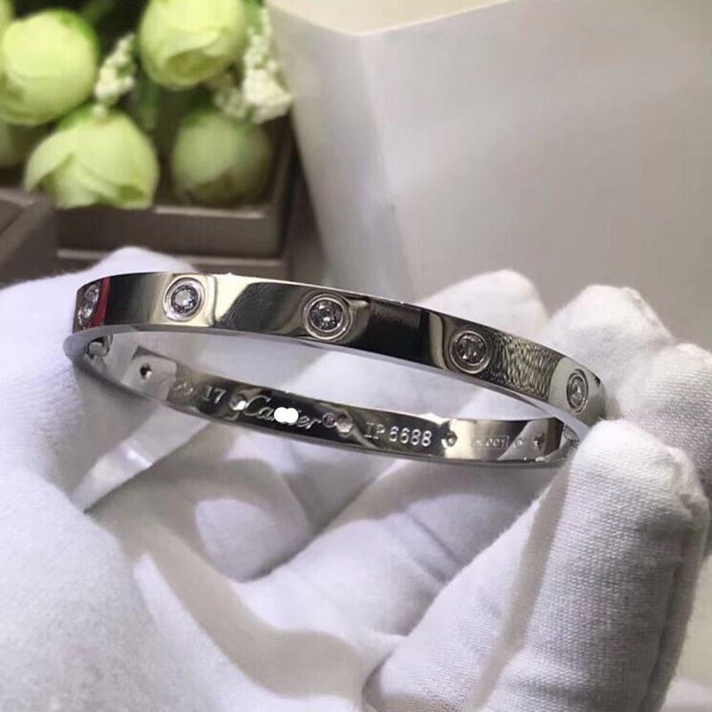 Roostick 10 Diamonds Love Bracelet