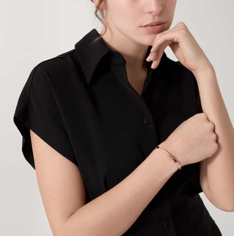 18K 10 Diamond Love Bracelet Timeless Luxury