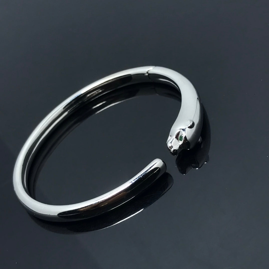 18K Panthère De Bracelet Graceful Strength
