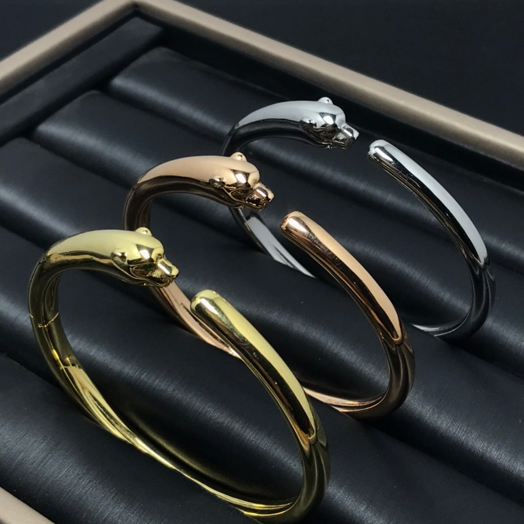 18K Panthère De Bracelet Graceful Strength