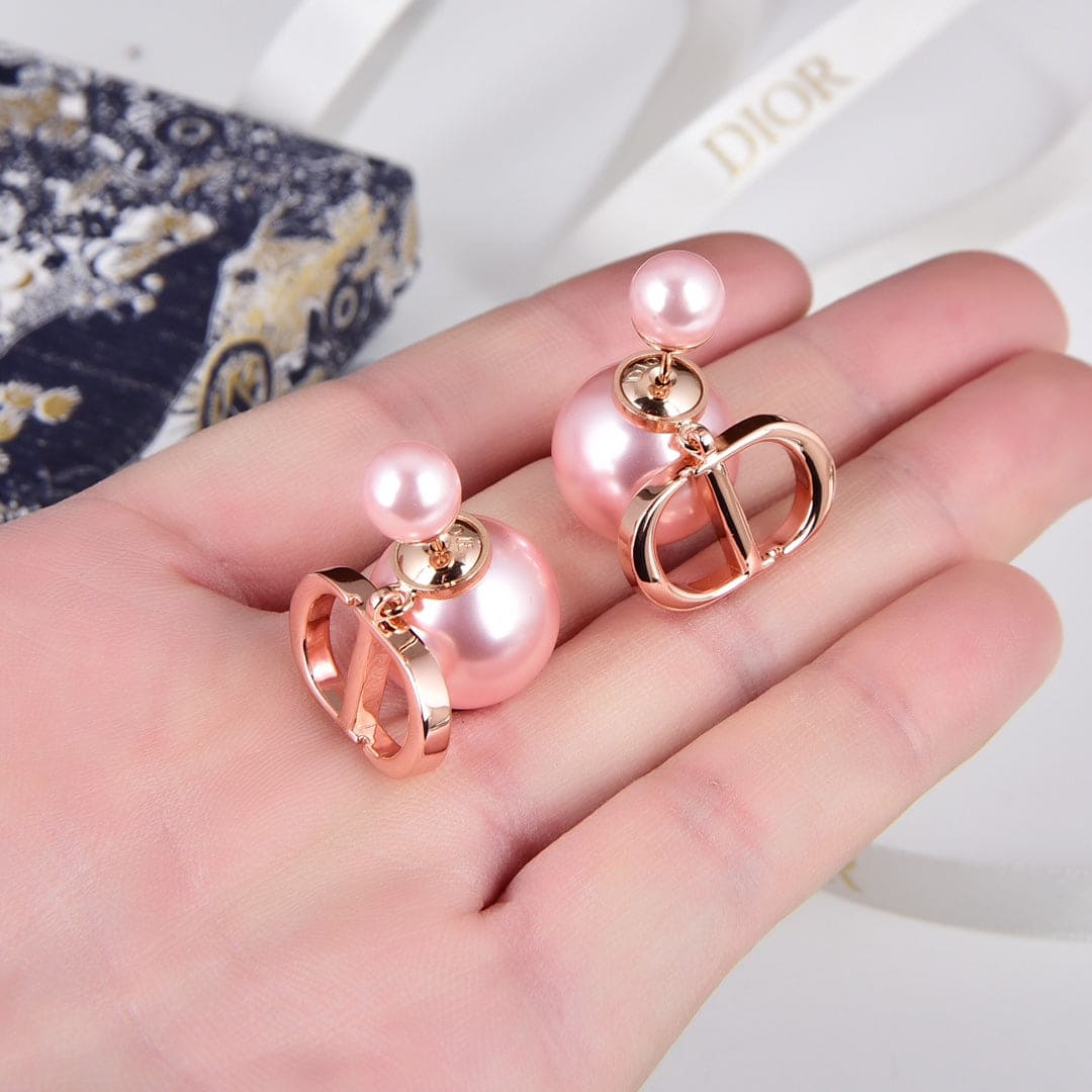 Roostick Tribales Pearl Earrings