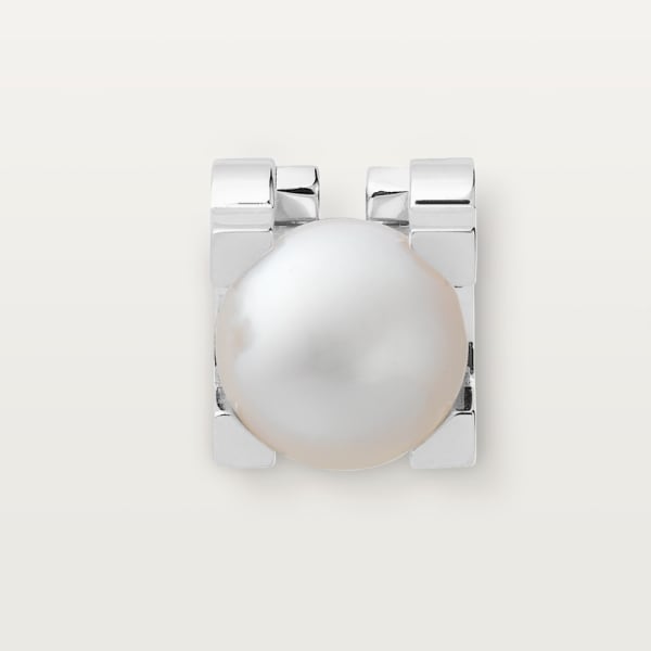 C De Pearl Earrings