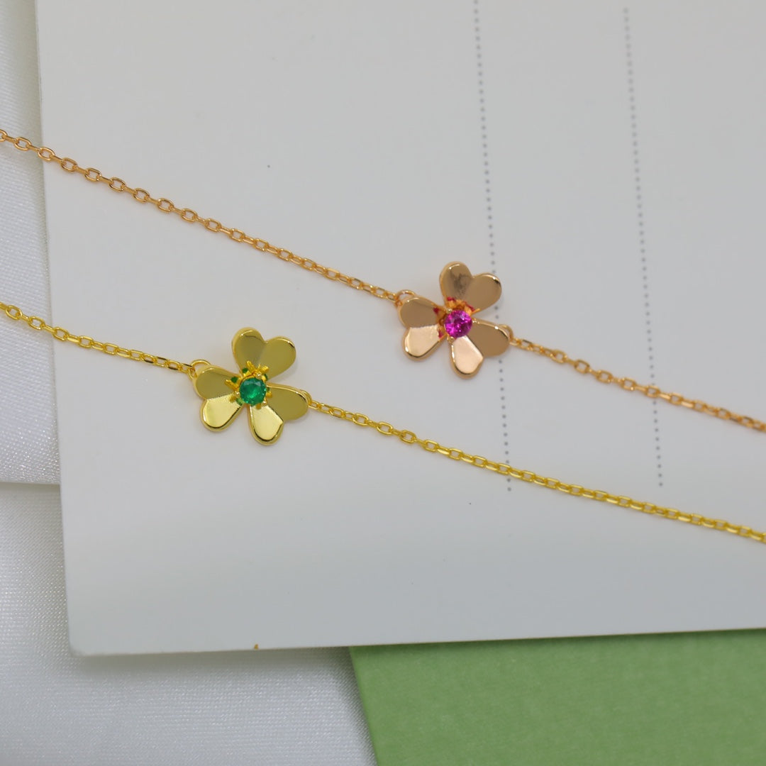 Frivole Emerald Clover Bracelet