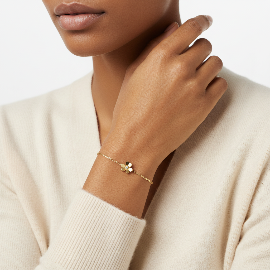 Frivole Medium Clover Bracelet