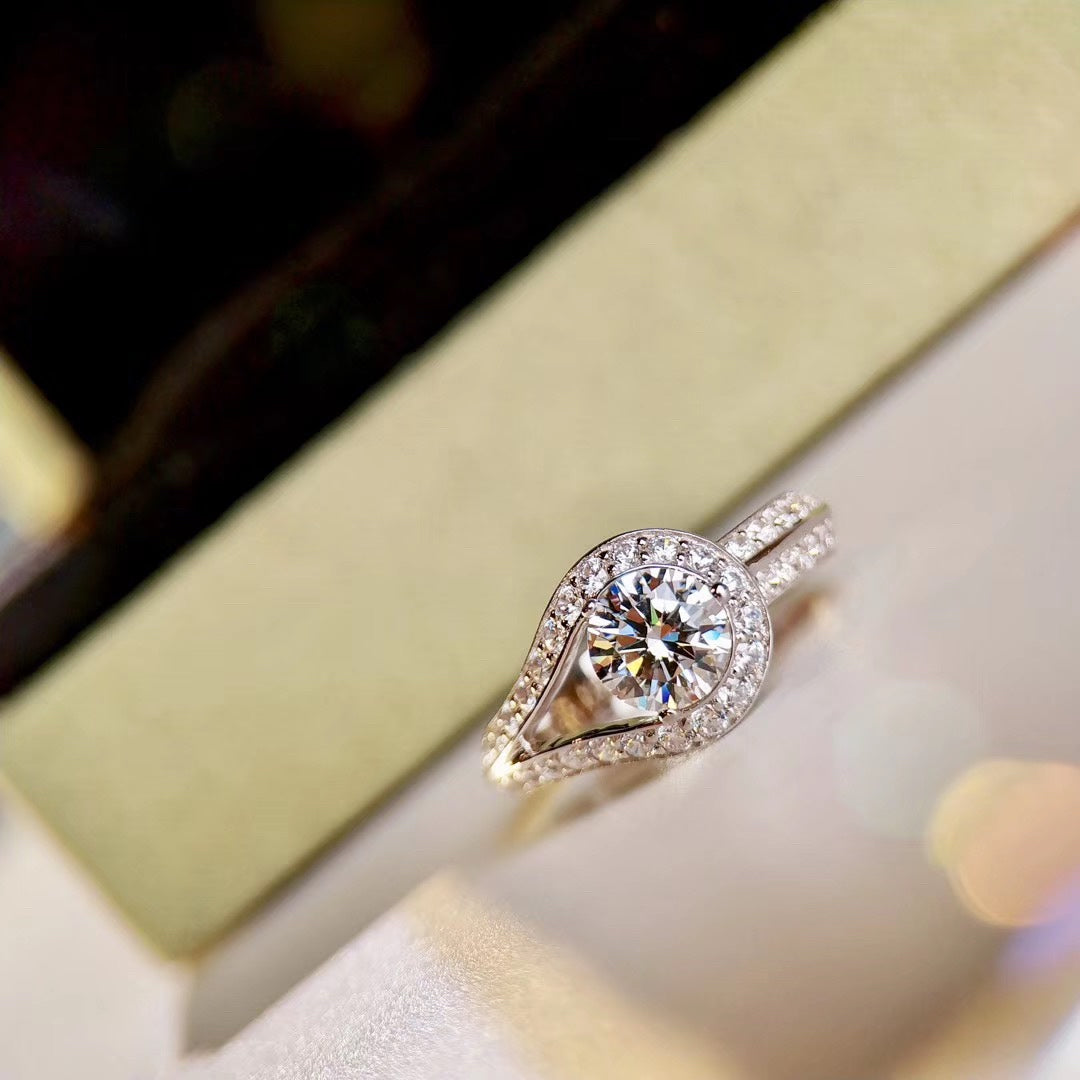 Roostick Couture Solitaire Ring